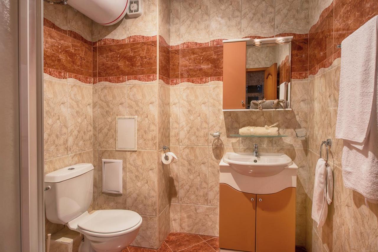 Messambria Beach Apartments Sveti Vlas Bagian luar foto