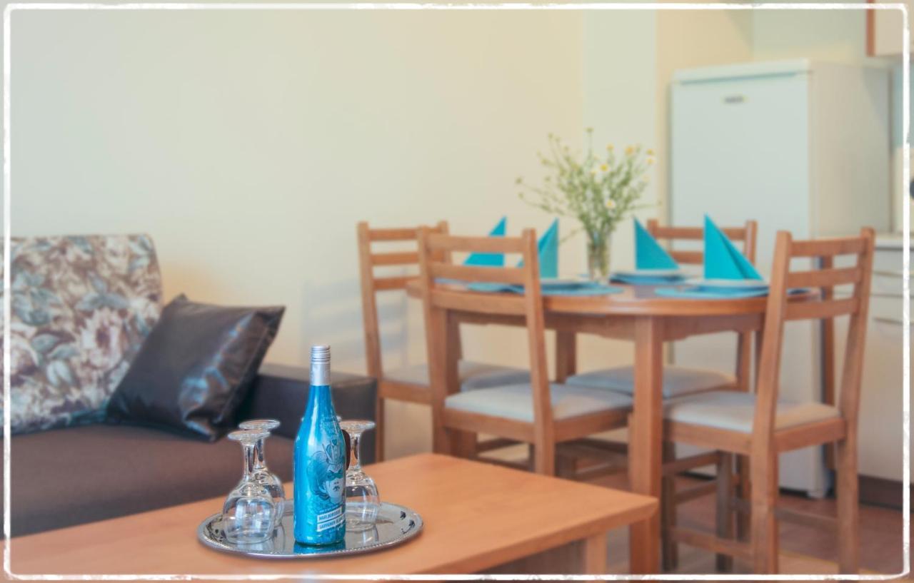 Messambria Beach Apartments Sveti Vlas Bagian luar foto